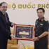El viceprimer ministro y titular de Defensa de Vietnam, general Phan Van Giang, recibe al embajador de Armenia, Suren Baghdasaryan. (Foto: Nhan Dan)