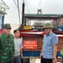 Las autoridades funcionales de Quang Tri inspeccionan periódicamente los barcos pesqueros que no cumplen los estándares requeridos (Foto: VNA)