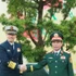 El general Phan Van Giang, ministro de Defensa de Vietnam, y su homólogo chino, el coronel general Dong Jun (Fuente: VNA)