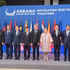 Los cancilleres de la Asean+3 posan para una foto. (Foto: VNA)