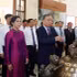 El secretario general del PCV y presidente del país, To Lam, y su esposa, junto con una delegación vietnamita de alto nivel, rinden homenaje con incienso y flores en el Sitio Conmemorativo del Presidente Ho Chi Minh en Udon Thani (Tailandia). (Foto: VNA). 