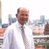 El investigador Uch Leang, director interino del Departamento de Estudios Asiáticos, Africanos y de Oriente Medio del Instituto de Relaciones Internacionales, dependiente de la Real Academia de Camboya. (Foto: Nhan Dan)