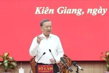 El secretario general del Partido Comunista de Vietnam, To Lam, habla en el evento. (Fuente: VNA) 