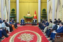 [Foto] Presidente de Vietnam recibe a gobernador de óblast ruso de Kaluga