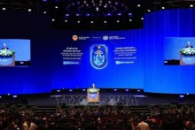 El secretario general de la Organización de las Naciones Unidas, Antonio Guterres, habla en la sesión inaugural de alto nivel de la ceremonia de firma de la Convención de Hanói. (Foto: VNA)