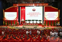 Panorama de la XVIII Asamblea del Comité del Partido Comunista de Vietnam en Hanói. (Foto: Nhan Dan)