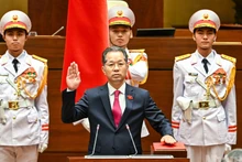 [Foto] Presta juramento presidente del Tribunal Popular Supremo de Vietnam 