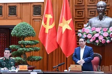 El primer ministro de Vietnam, Pham Minh Chinh, interviene en la reunión. (Foto: Nhan Dan)