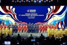 Una actuación artística en la ceremonia inaugural de la Cumbre. (Foto: VNA)