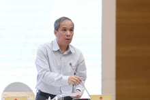 El vicegobernador del Banco Estatal de Vietnam Doan Thai Son interviene en la reunión. (Foto: VGP)