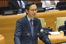 El embajador Do Hung Viet, representante permanente de Vietnam ante la Organización de las Naciones Unidas, habla en el evento. (Foto: VNA)
