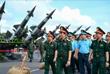 Por construir un Ejército integral, fuerte y ejemplar en la nueva era