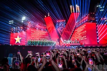 Vista del programa artístico-político “La Patria en el corazón”. (Foto: Nhan Dan)