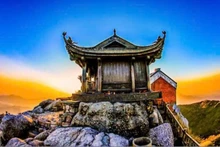 Una obra en el Complejo de Monumentos y Paisajes Yen Tu-Vinh Nghiem-Con Son, Kiep Bac. (Foto: hanoimoi.vn)