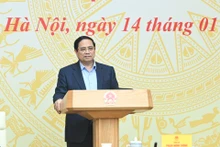 El primer ministro Pham Minh Chinh interviene en la reunión. (Foto: Nhan Dan)