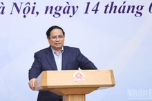 El primer ministro de Vietnam, Pham Minh Chinh, preside la conferencia. (Foto: Nhan Dan)