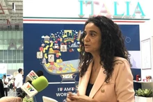 Ilaria Piccinni, directora de la Oficina Representativa del Comercio de Italia en Vietnam, en la entrevista. (Foto: VNA)