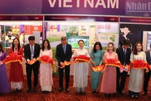 En el acto inaugural.