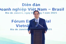 El primer ministro Pham Minh Chinh interviene en el Foro (Foto: VNA)