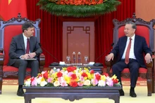 [Foto] Líder partidista vietnamita recibe a director de Academia Presidencial Rusa de Economía Nacional y Administración Pública