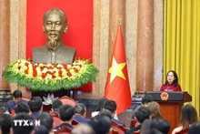 La vicepresidenta de Vietnam, Vo Thi Anh Xuan, habla en el evento. (Foto: VNA)