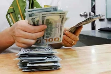 Las remesas son un recurso importante para la economía. (Foto: VNA)