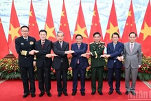 [Foto] Premier vietnamita recibe a ministros de Relaciones Exteriores, Defensa y Seguridad Pública de China