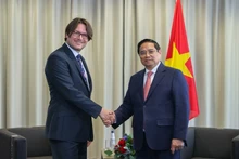 El primer ministro vietnamita, Pham Minh Chinh, recibió a Jevgeni Kabanov, presidente de grupo Bolt. (Foto: VGP)