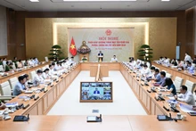 [Foto] Premier vietnamita preside conferencia sobre Programa Nacional dirigido a la prevención y lucha contra drogas hasta 2030