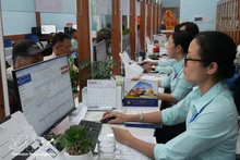 Las habilidades digitales son una "llave" importante para ayudar a los funcionarios públicos a resolver su trabajo de la manera más eficiente. (Foto: VNA)