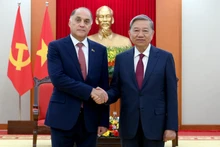 [Foto] Líder partidista vietnamita recibe a secretario del Consejo de Seguridad de Belarús