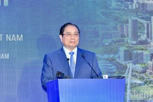 El primer ministro de Vietnam, Pham Minh Chinh, preside el lanzamiento del Centro Financiero Internacional de Vietnam (VIFC) en Ciudad Ho Chi Minh (Foto: Nhan Dan)