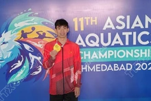 Nadador vietnamita gana presea dorada en Campeonato asiático