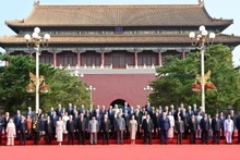 Líderes de países participantes en la ceremonia de conmemoración del 80º aniversario de la victoria sobre el fascismo en Pekín, China (Foto: VNA)