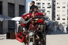 Palestinos evacuados a causa del conflicto en Gaza. (Foto: THX/TTXVN)