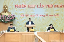 [Foto] Premier vietnamita preside primera reunión del Comité Directivo Nacional de Datos