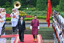 [Foto] Presidente vietnamita preside ceremonia de bienvenida al rey de Bután