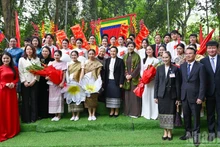 [Foto] Graban en la memoria la amistad especial entre Vietnam y Laos