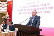 El vicepremier permanente, Nguyen Hoa Binh (Foto: VNA)