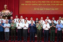 [Foto] Premier vietnamita asiste a Conferencia Nacional para Implementación de Resolución 147 del Gobierno