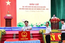 [Foto] Oficiales y soldados en la Región Naval 5 ejercen su derecho al voto en las elecciones legislativas