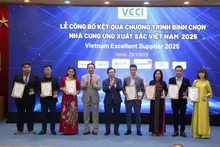 Los proovedores excelentes de Vietnam (Foto: VNA)