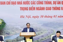 [Foto] Premier vietnamita preside reunión del Comité Directivo Nacional para proyectos clave