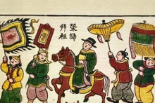 En las pinturas populares de Dong Ho, caballos bellamente decorados llevan a los eruditos exitosos a sus hogares.