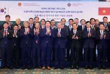 [Foto] Líder partidista de Vietnam se reúne con principales corporaciones surcoreanas