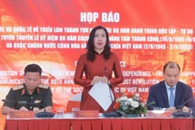 La viceministra de Relaciones Exteriores vietnamita Le Thi Thu Hang en la rueda de prensa. (Foto: VNA)