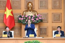 [Foto] Premier vietnamita preside conversatorio con empresas japonesas