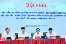 [Foto] Convocan en Vietnam conferencia de interiorización sobre transformación digital para reorganizar el aparato político