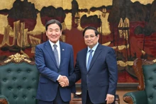 [Foto] Premier vietnamita se reúne con enviado especial del presidente de Corea del Sur