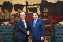 [Foto] Premier vietnamita se reúne con ejecutivo de corporación japonesa MUFG